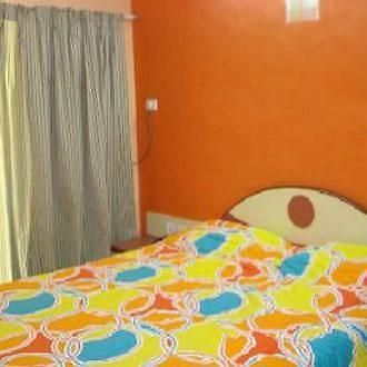 Woodland Regency Hotel Silvassa Buitenkant foto